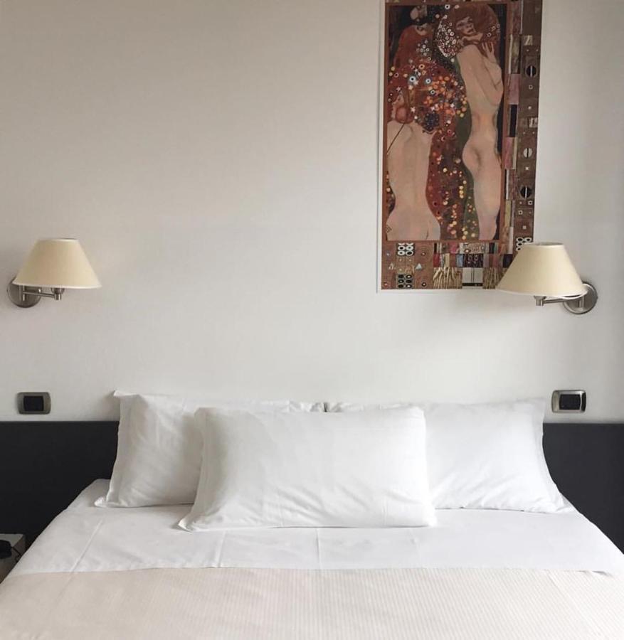 Hotel La Locanda Cadrezzate Екстер'єр фото